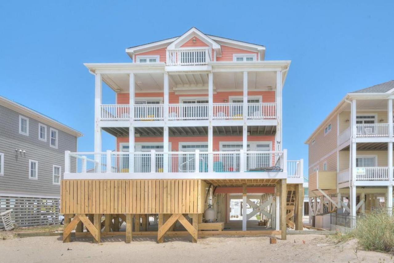 Nirvana Oak Island Exterior photo
