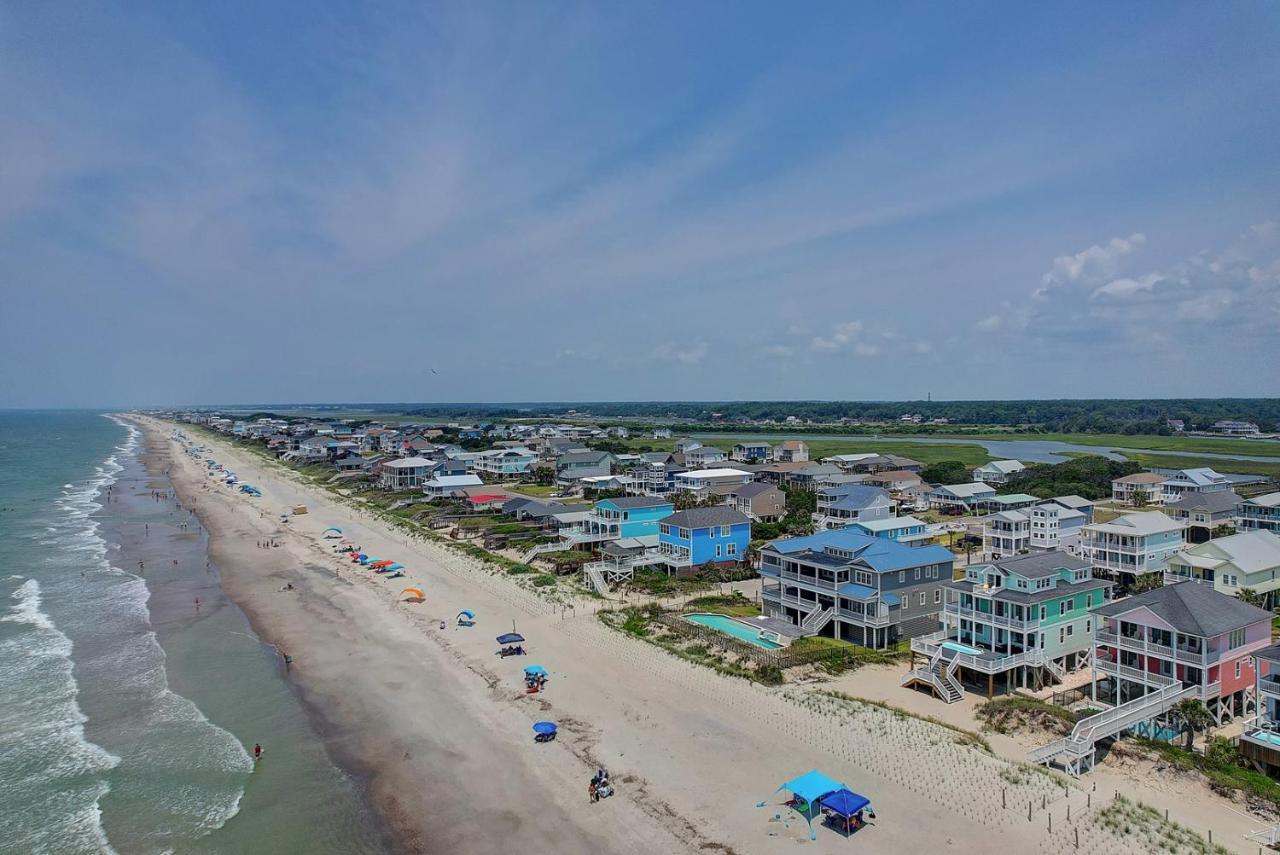 Nirvana Oak Island Exterior photo